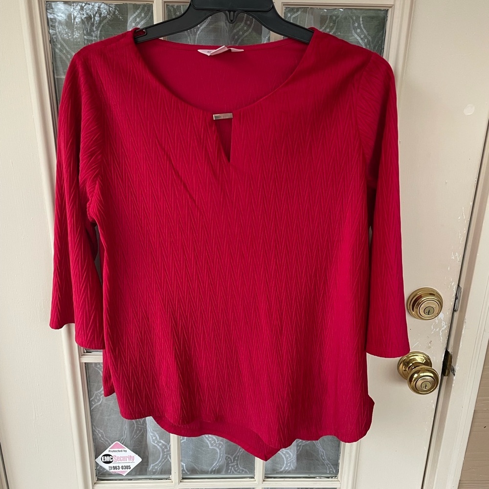 Allison Daley Woman 1X Red Textured Blouse Keyhole Detail ❤️